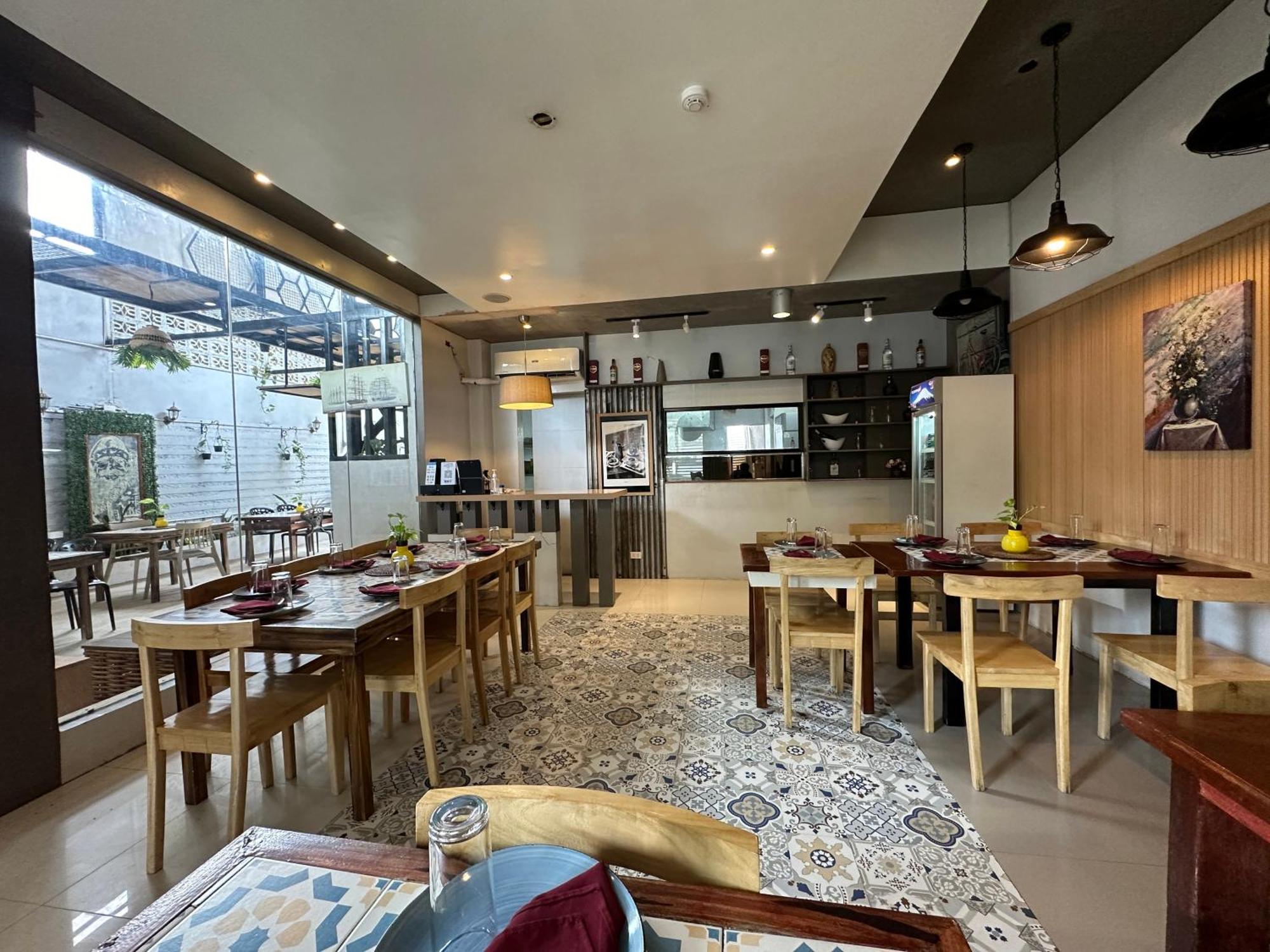 Soi Suites Talibon Exterior photo