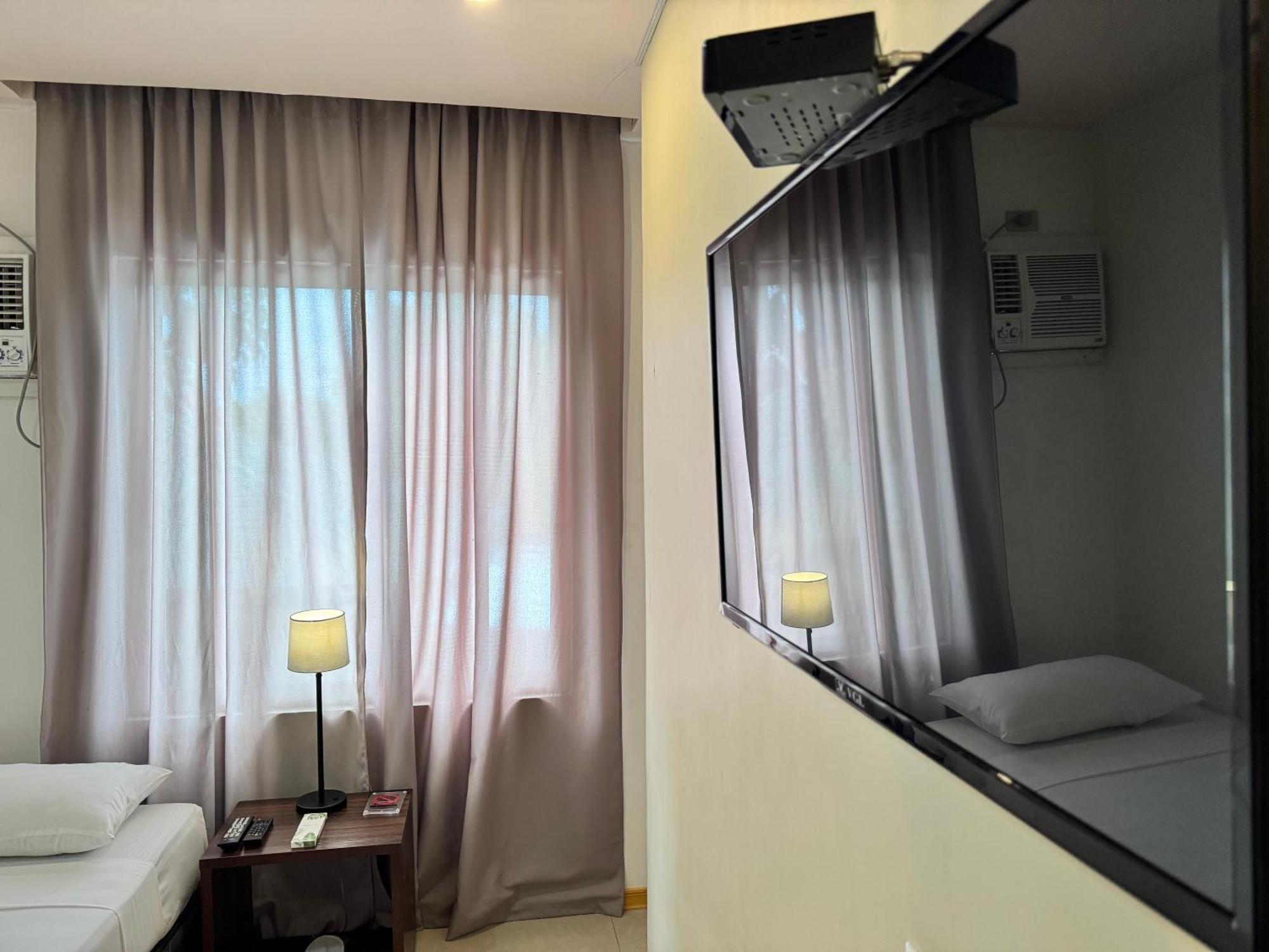 Soi Suites Talibon Exterior photo